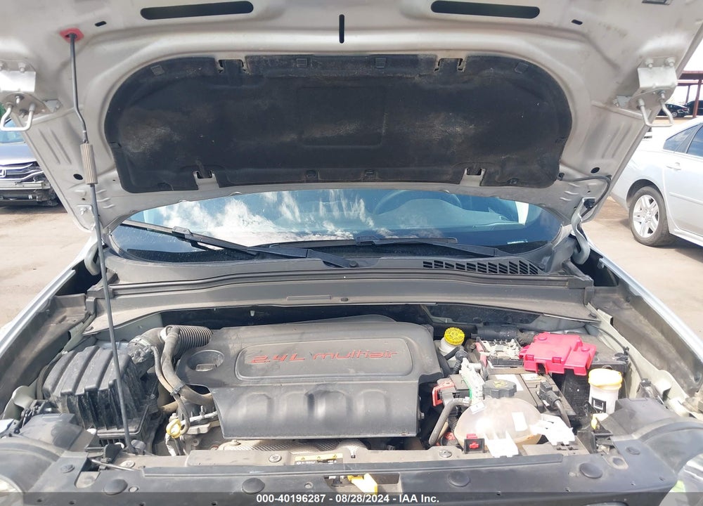 2018 JEEP RENEGADE LATITUDE FWD VIN: ZACCJABB3JPJ70103