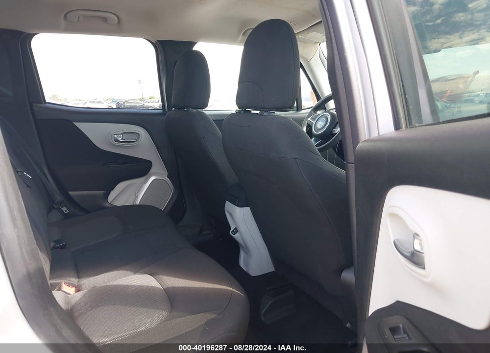 2018 JEEP RENEGADE LATITUDE FWD VIN: ZACCJABB3JPJ70103