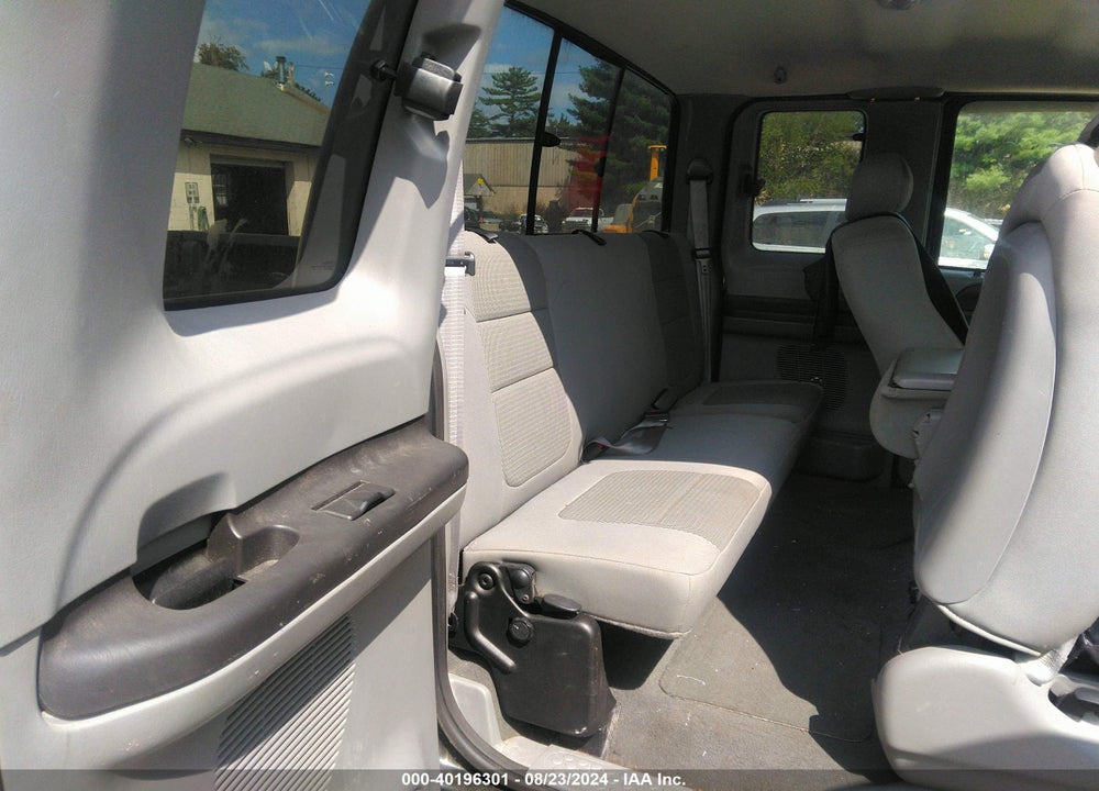 2005 FORD F-250 LARIAT/XL/XLT VIN: 1FTSX21565EA75256