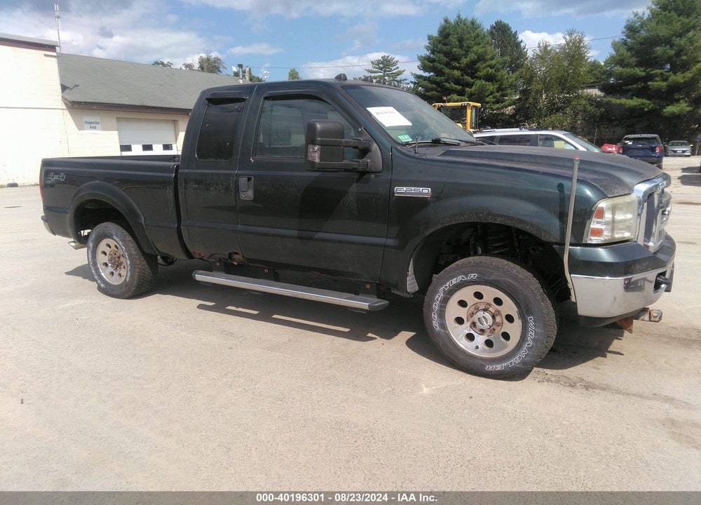 2005 FORD F-250 LARIAT/XL/XLT VIN: 1FTSX21565EA75256