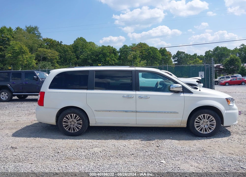 2013 CHRYSLER TOWN & COUNTRY LIMITED VIN: 2C4RC1GG6DR606714