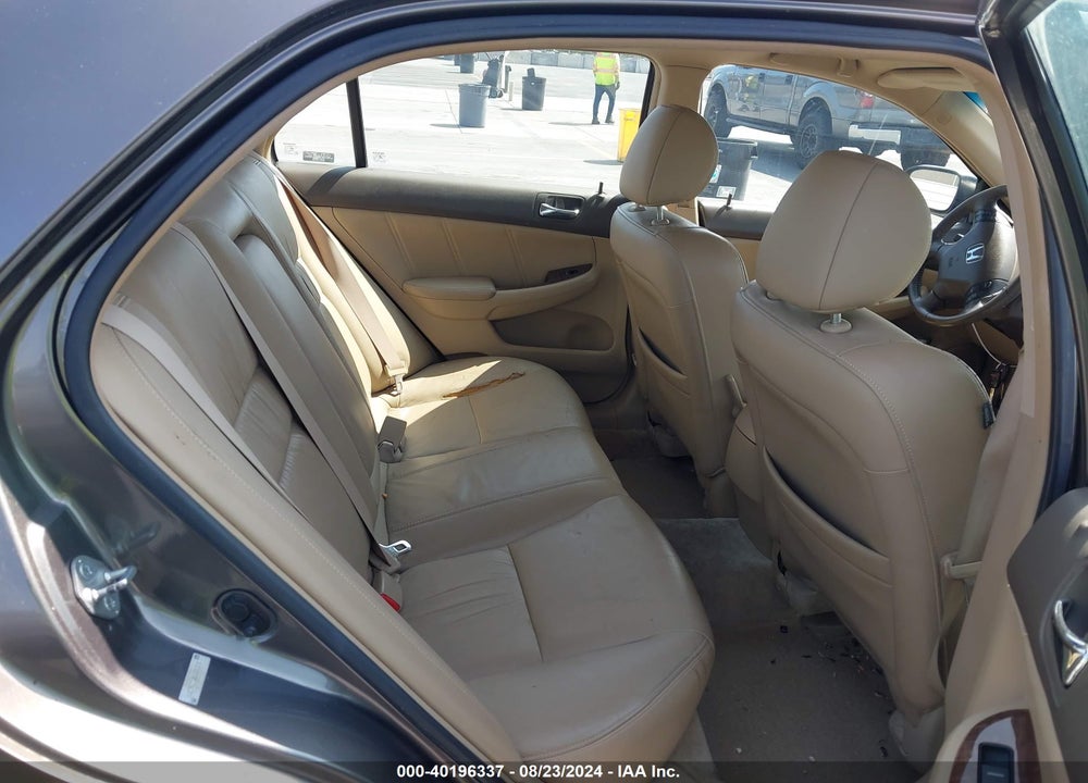 2006 HONDA ACCORD 3.0 EX VIN: 1HGCM66506A008028