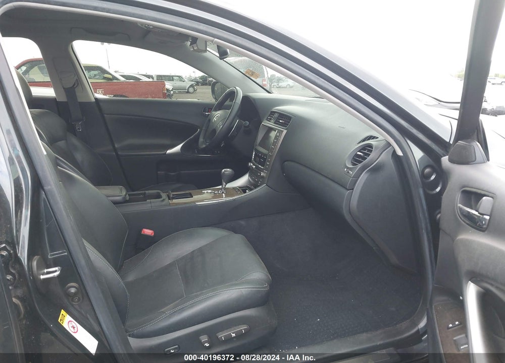 2009 LEXUS IS 250 VIN: JTHCK262395031589
