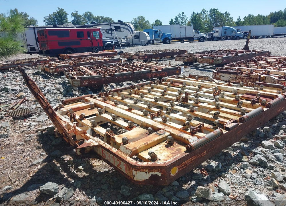2000 EQUIPMENT GSE 2225 VIN: 00000000000196403
