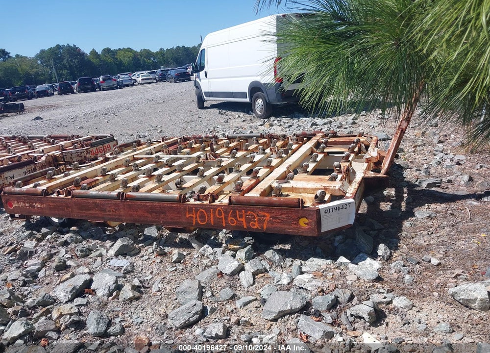 2000 EQUIPMENT GSE 2225 VIN: 00000000000196403