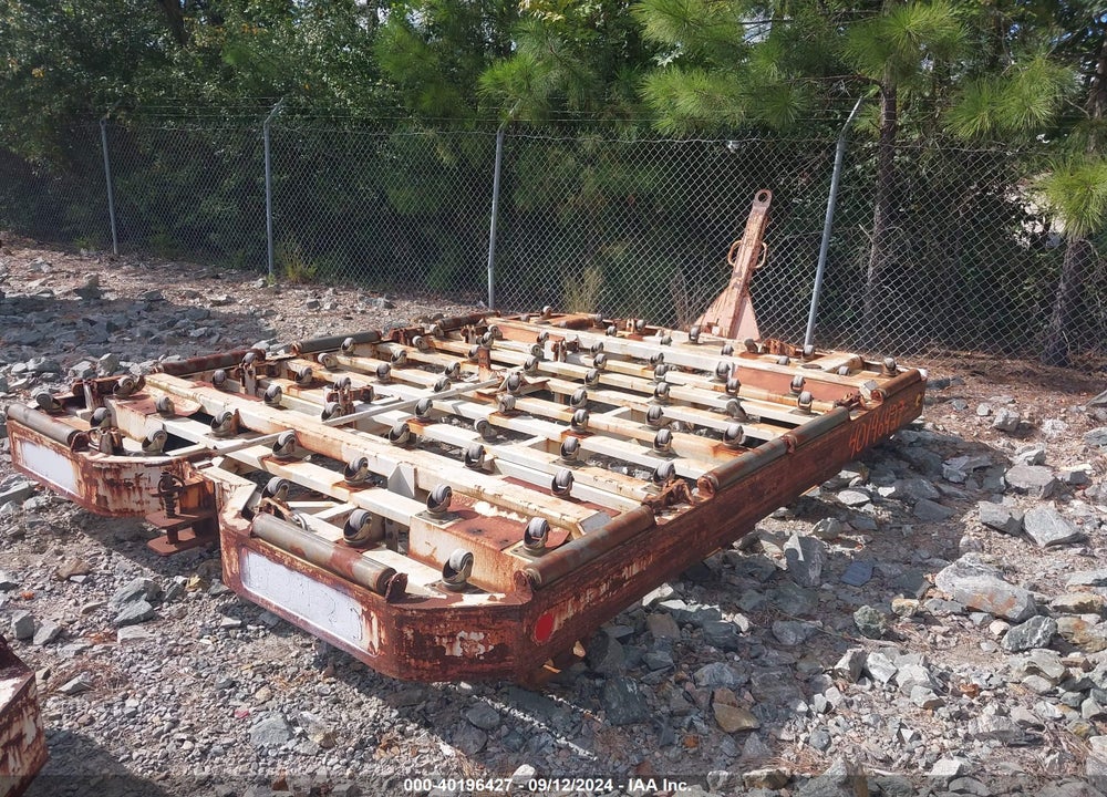 2000 EQUIPMENT GSE 2225 VIN: 00000000000196403