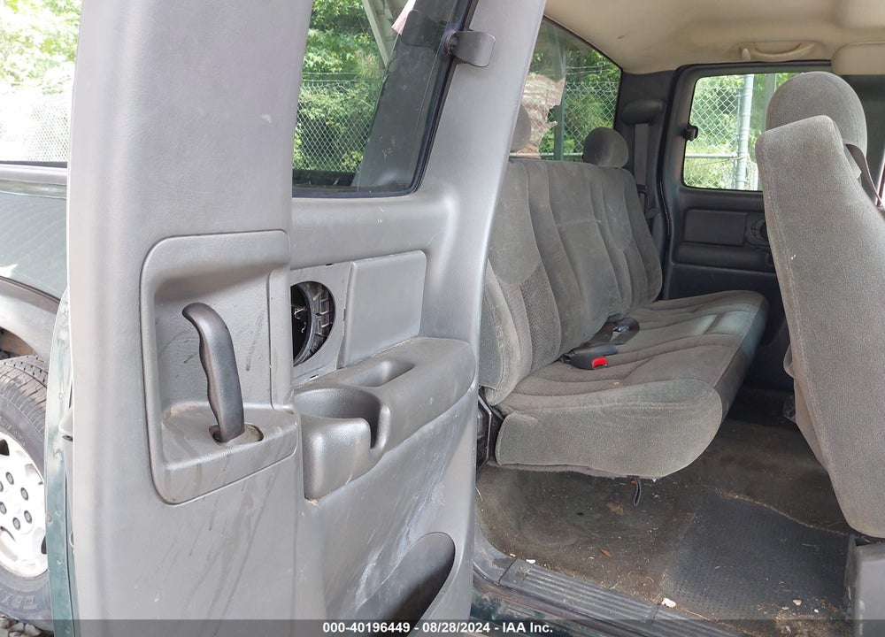 2003 CHEVROLET SILVERADO 1500 LS/LT VIN: 2GCEK19T531129735