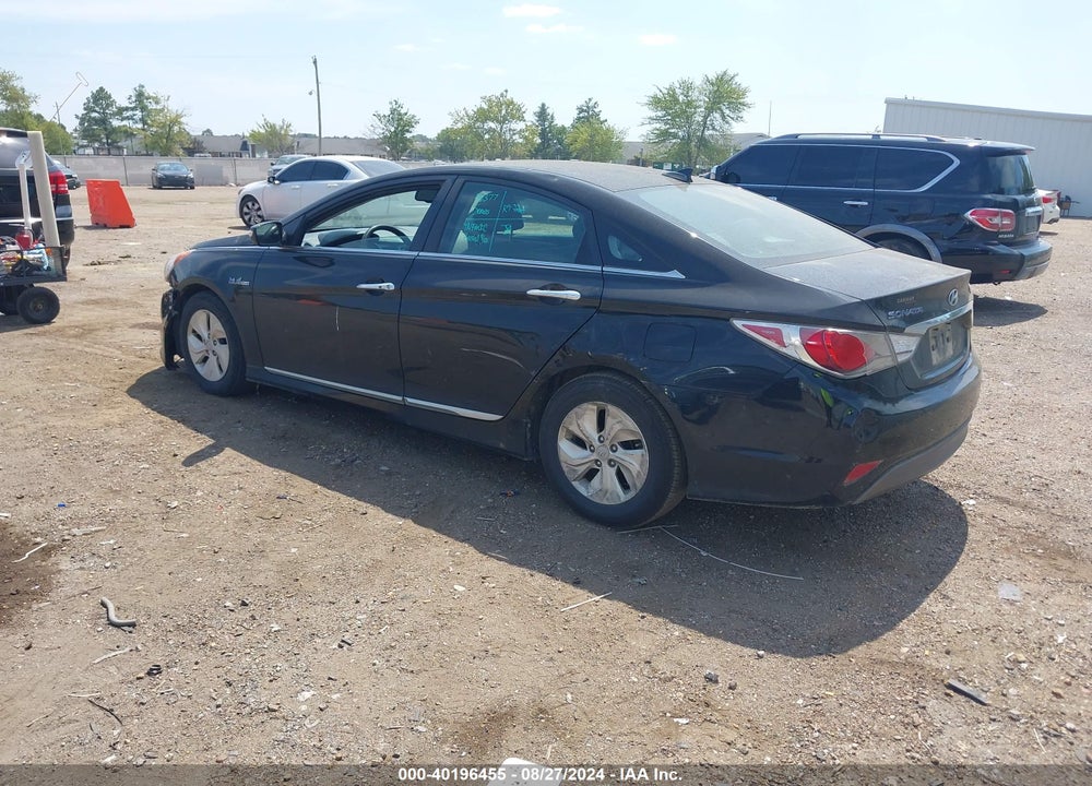 2013 HYUNDAI SONATA HYBRID VIN: KMHEC4A43DA097146