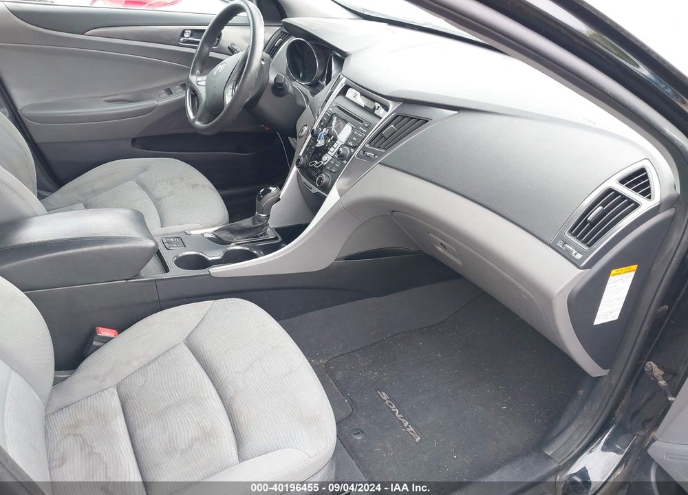 2013 HYUNDAI SONATA HYBRID VIN: KMHEC4A43DA097146