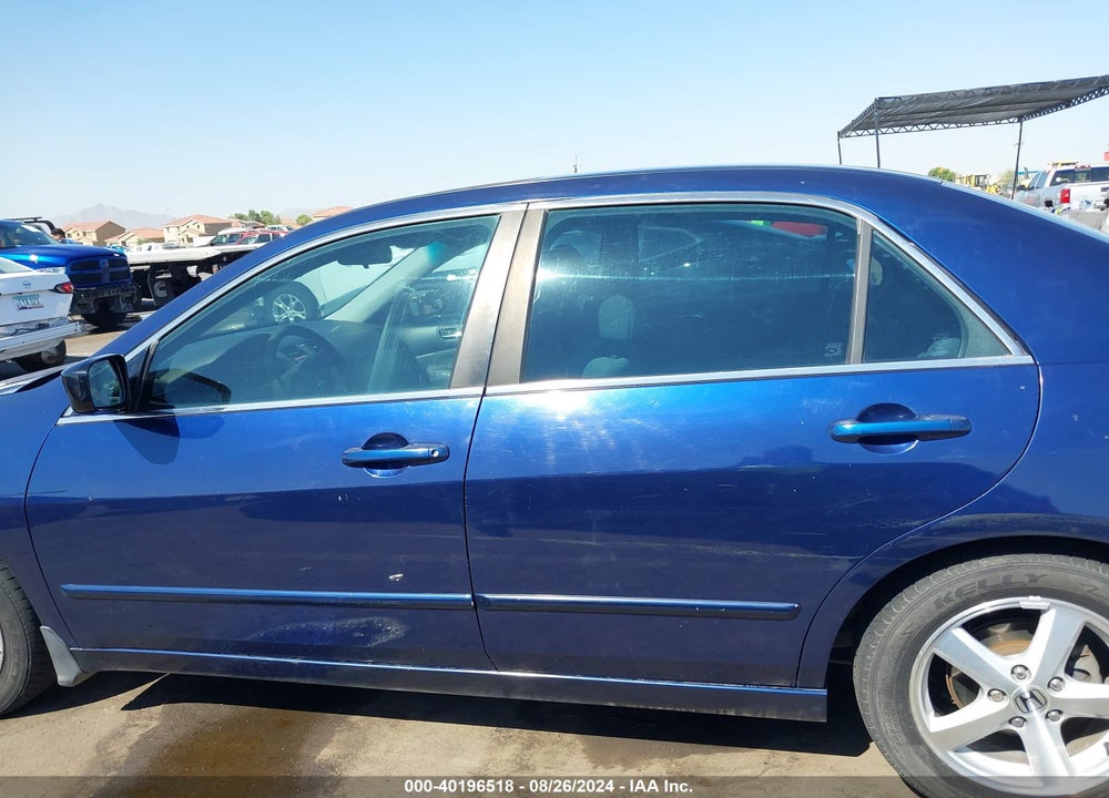 2005 HONDA ACCORD 2.4 EX VIN: 1HGCM56795A083546