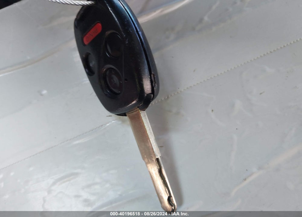 2005 HONDA ACCORD 2.4 EX VIN: 1HGCM56795A083546