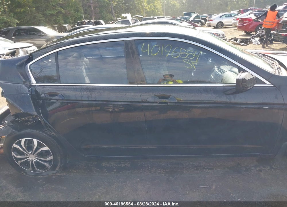 2009 HONDA ACCORD 2.4 LX VIN: 1HGCP26319A078852