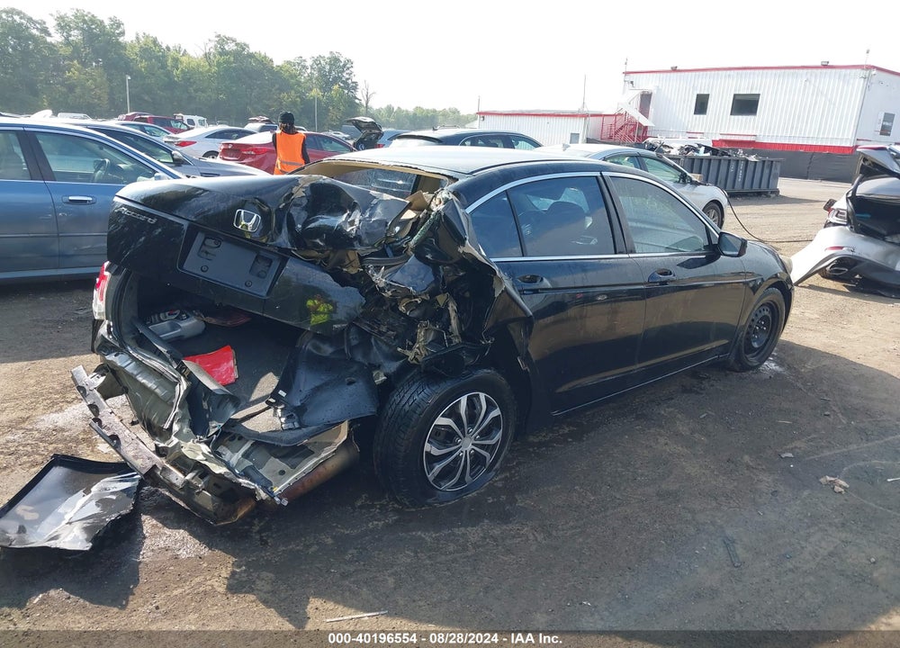 2009 HONDA ACCORD 2.4 LX VIN: 1HGCP26319A078852