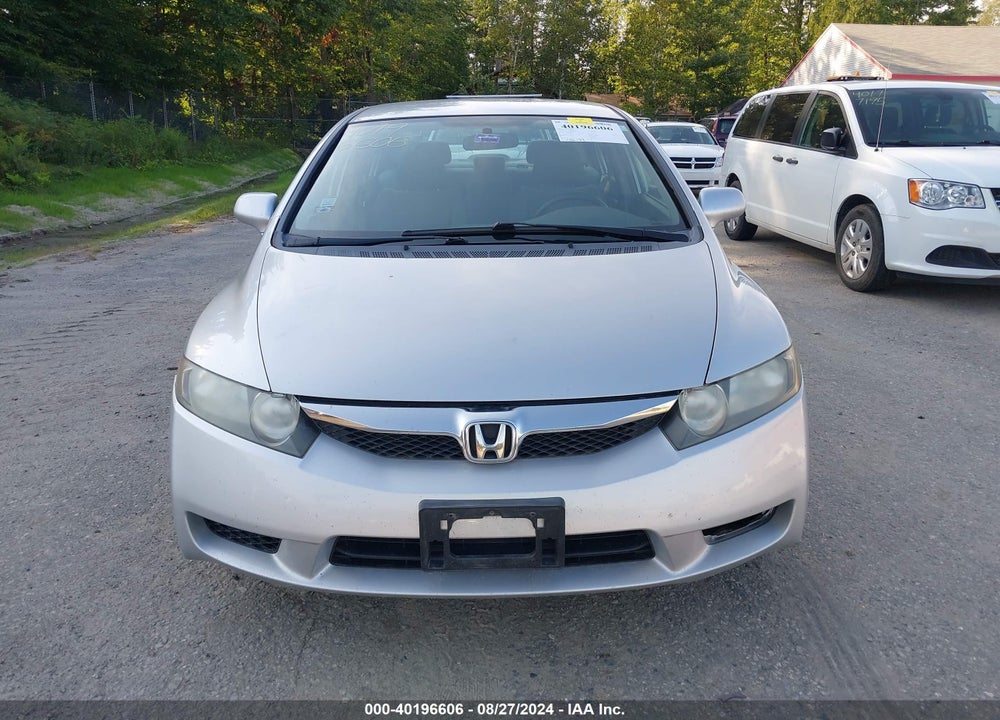 2010 HONDA CIVIC LX VIN: 2HGFA1F52AH301089