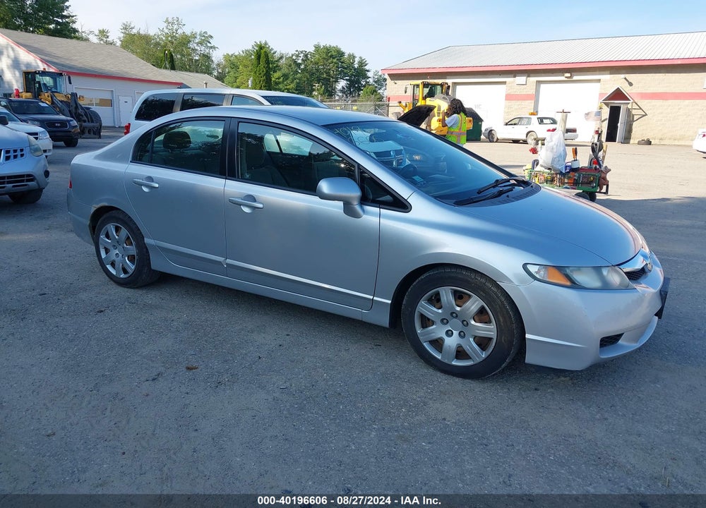 2010 HONDA CIVIC LX VIN: 2HGFA1F52AH301089