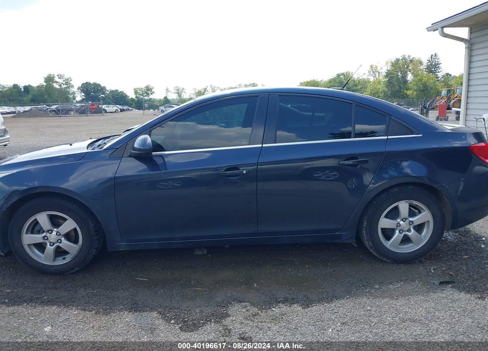 2014 CHEVROLET CRUZE 1LT AUTO VIN: 1G1PC5SB2E7460902