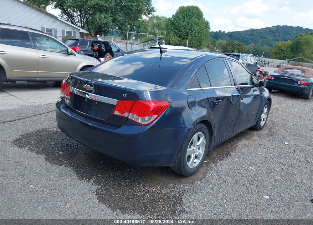 2014 CHEVROLET CRUZE 1LT AUTO VIN: 1G1PC5SB2E7460902