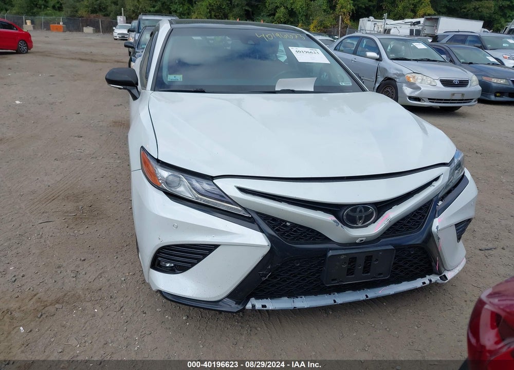 2018 TOYOTA CAMRY VIN: 4T1BZ1HK4JU001863