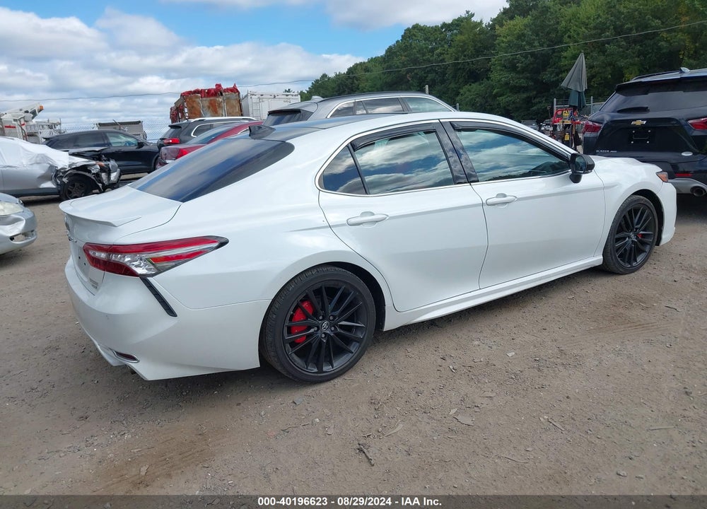 2018 TOYOTA CAMRY VIN: 4T1BZ1HK4JU001863