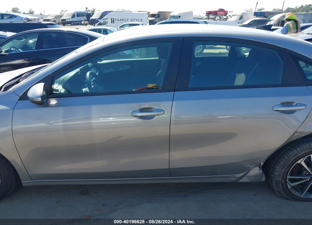 2023 KIA FORTE LXS VIN: 3KPF24AD2PE604213