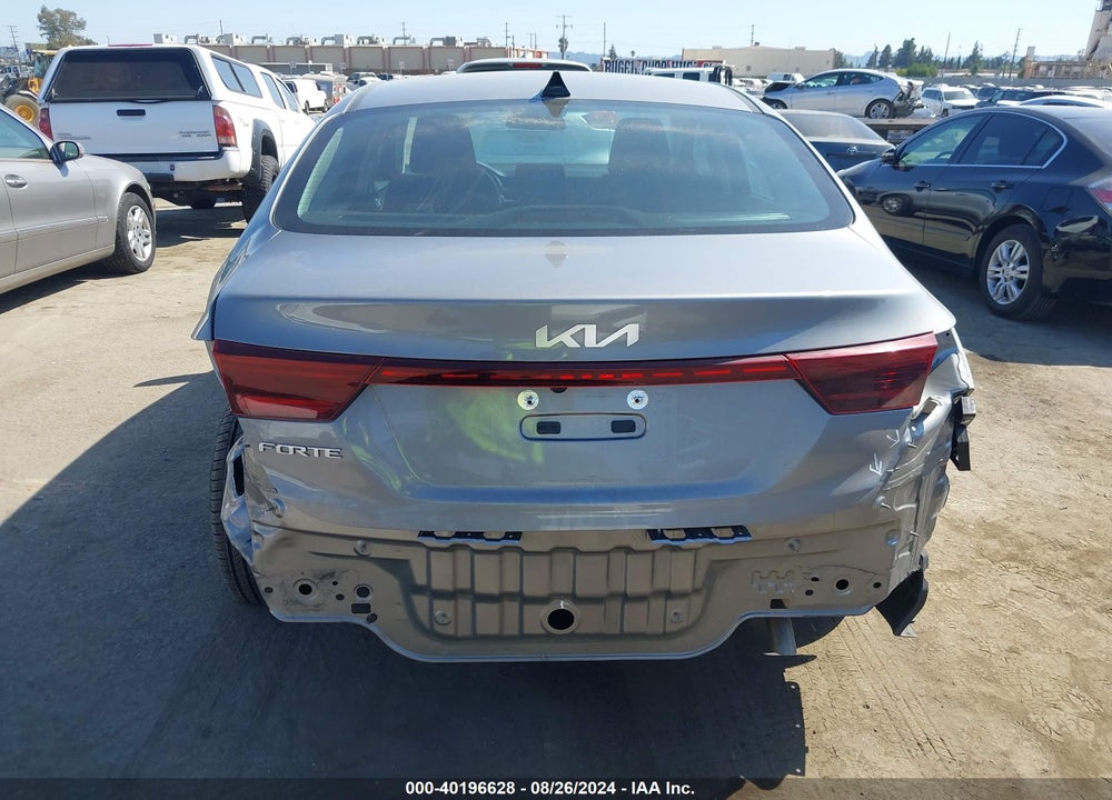 2023 KIA FORTE LXS VIN: 3KPF24AD2PE604213