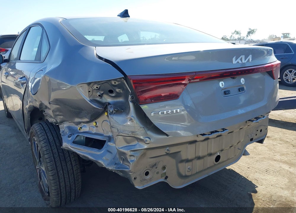 2023 KIA FORTE LXS VIN: 3KPF24AD2PE604213