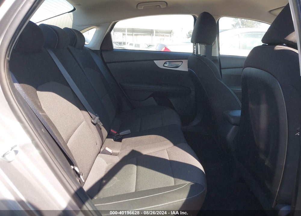 2023 KIA FORTE LXS VIN: 3KPF24AD2PE604213