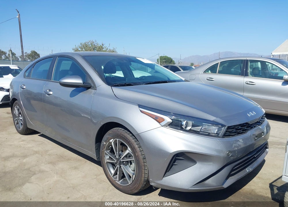 2023 KIA FORTE LXS VIN: 3KPF24AD2PE604213