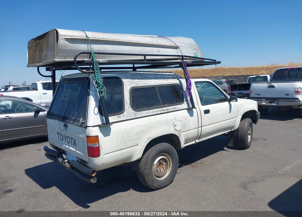 1990 TOYOTA PICKUP 1/2 TON SHT WHEELBASE DLX VIN: JT4RN01P5L7039229