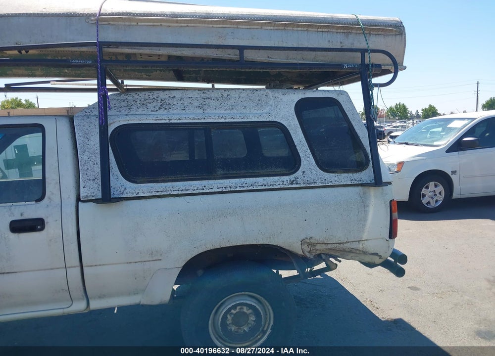 1990 TOYOTA PICKUP 1/2 TON SHT WHEELBASE DLX VIN: JT4RN01P5L7039229