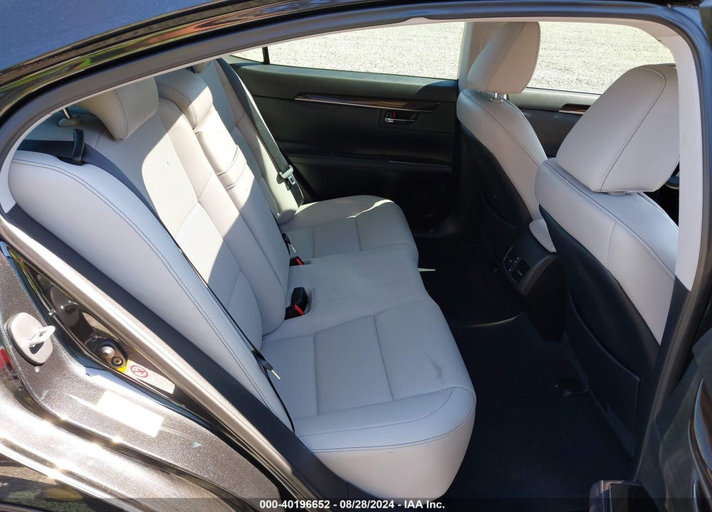 2017 LEXUS ES 350 VIN: 58ABK1GG8HU051430