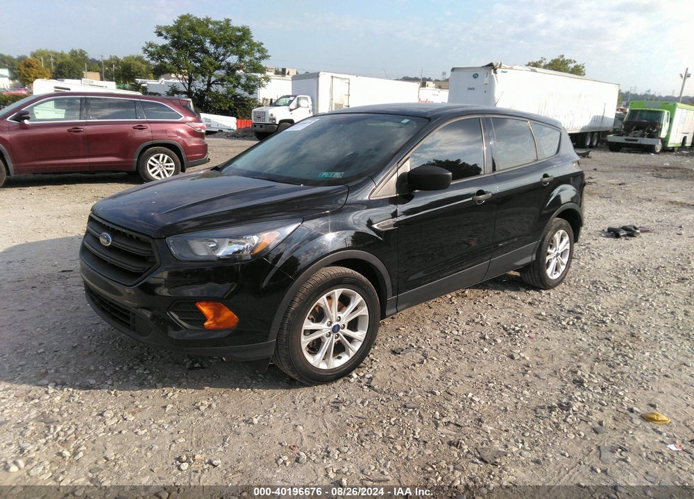 2018 FORD ESCAPE S VIN: 1FMCU0F70JUB26886