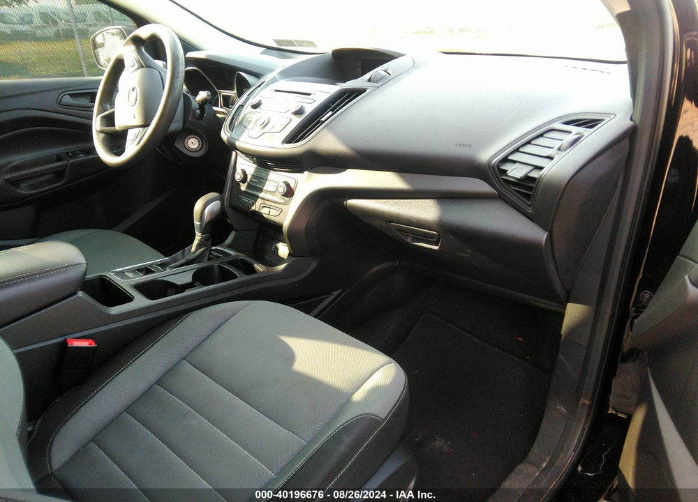 2018 FORD ESCAPE S VIN: 1FMCU0F70JUB26886