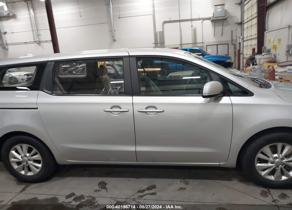 2016 KIA SEDONA L VIN: KNDMA5C16G6150329