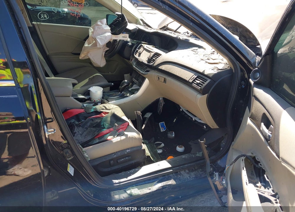 2015 HONDA ACCORD EX-L V-6 VIN: 1HGCR3F82FA031773