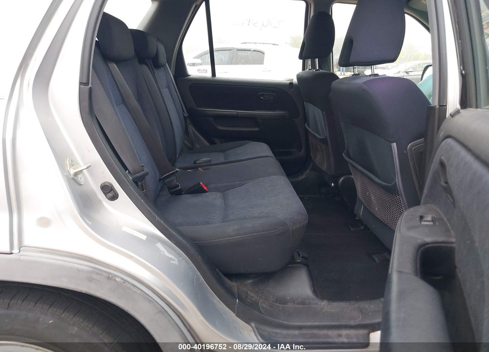 2006 HONDA CR-V LX VIN: JHLRD68556C027476