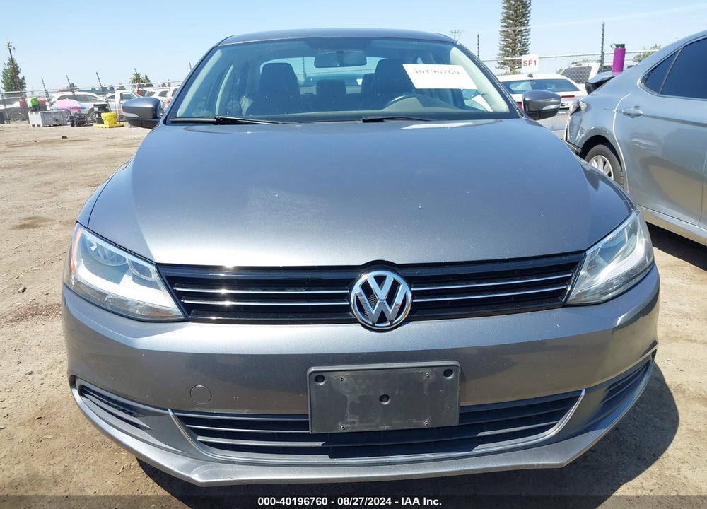 2014 VOLKSWAGEN JETTA 1.8T SE VIN: 3VWD17AJ0EM419188