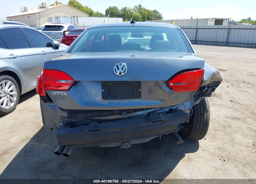 2014 VOLKSWAGEN JETTA 1.8T SE VIN: 3VWD17AJ0EM419188