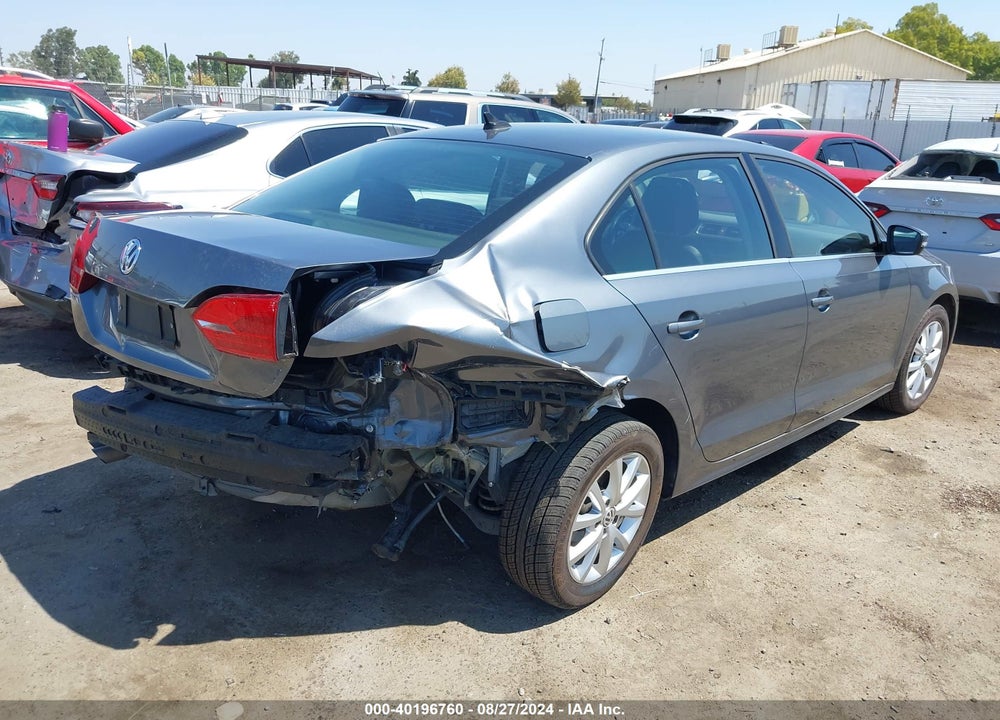 2014 VOLKSWAGEN JETTA 1.8T SE VIN: 3VWD17AJ0EM419188