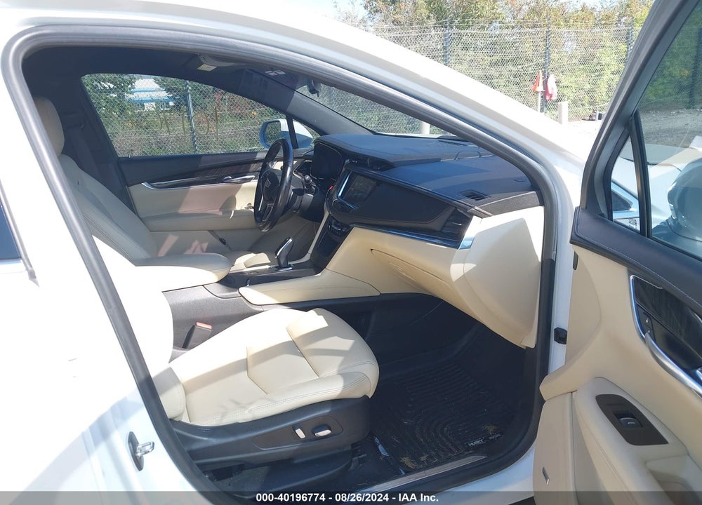 2018 CADILLAC XT5 STANDARD VIN: 1GYKNBRS1JZ184012