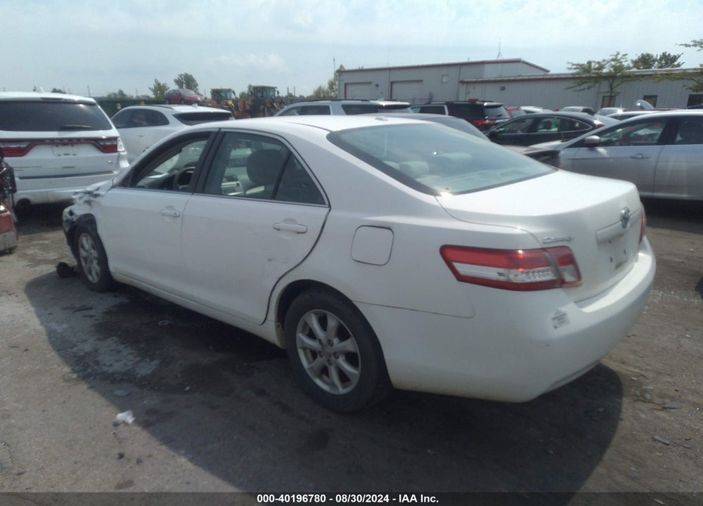 2011 TOYOTA CAMRY LE VIN: 4T1BF3EK6BU625125