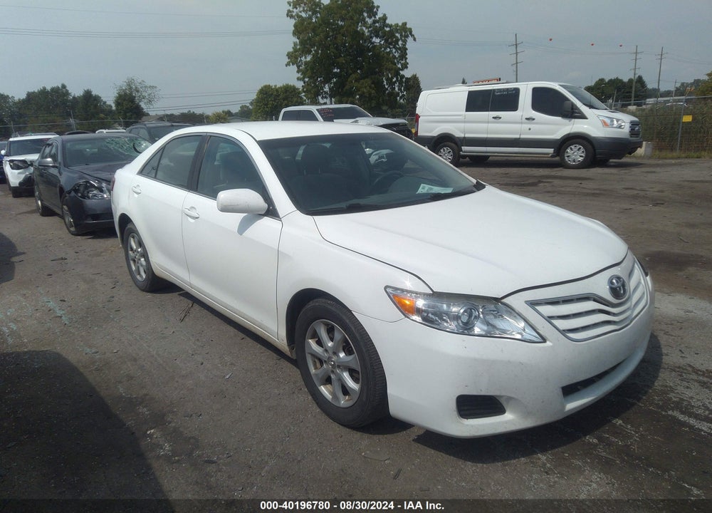 2011 TOYOTA CAMRY LE VIN: 4T1BF3EK6BU625125