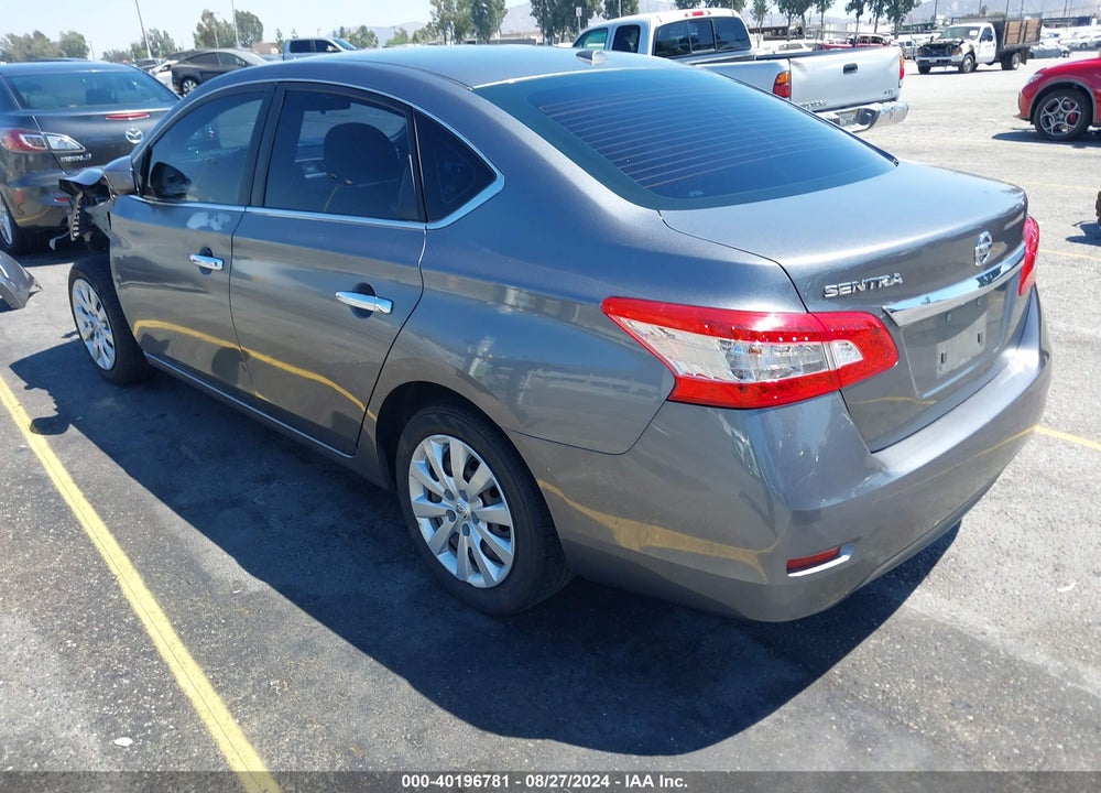 2015 NISSAN SENTRA VIN: 3N1AB7AP5FY300170