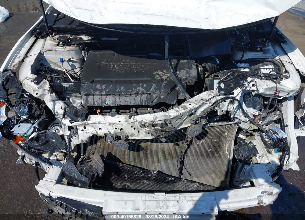 2016 HONDA ACCORD VIN: 1HGCR3F82GA010097