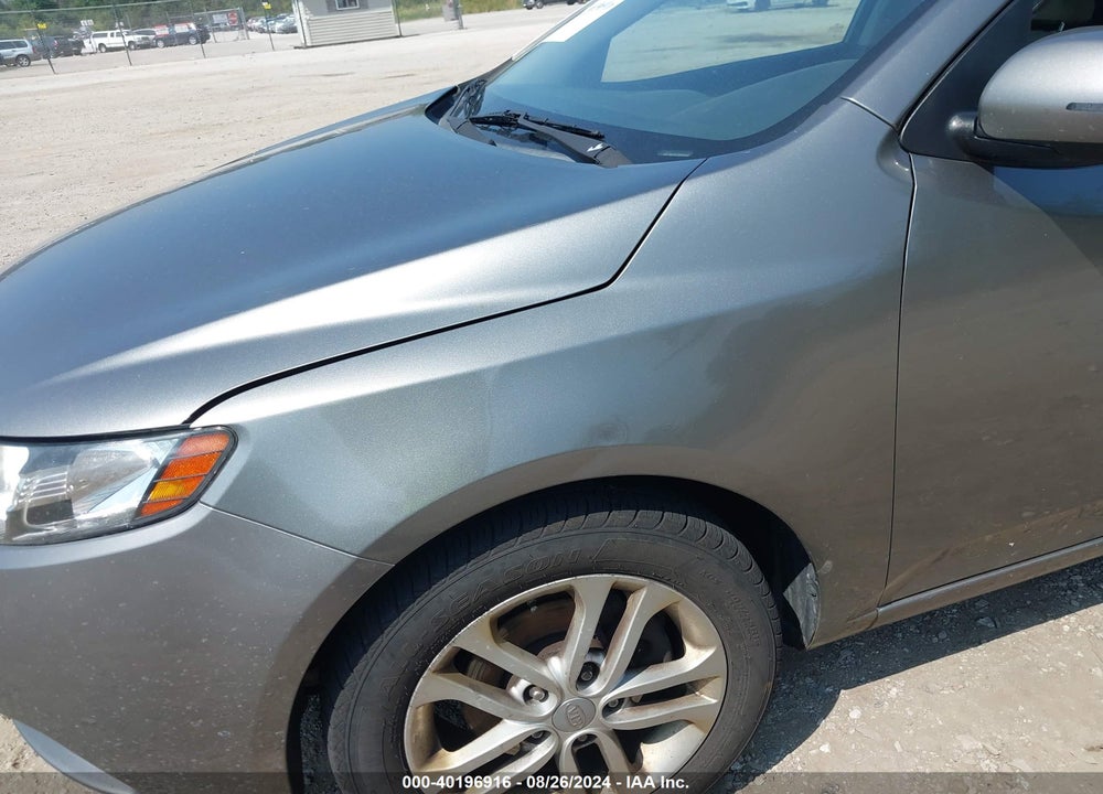 2011 KIA FORTE EX VIN: KNAFU4A29B5361459