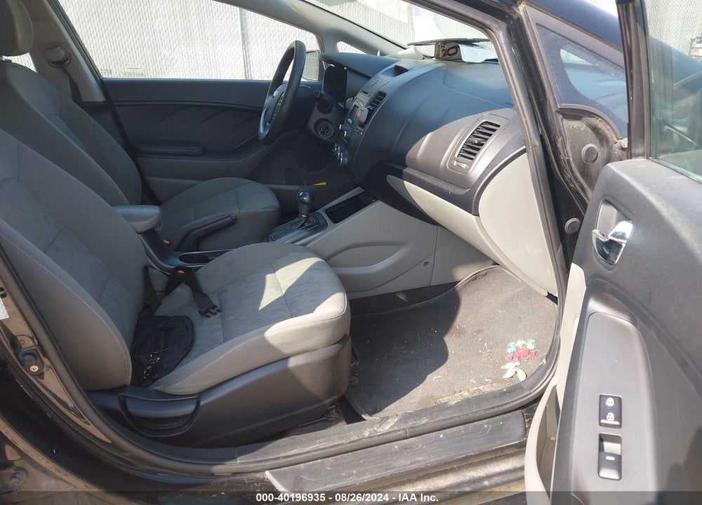 2015 KIA FORTE LX VIN: KNAFK4A65F5437399