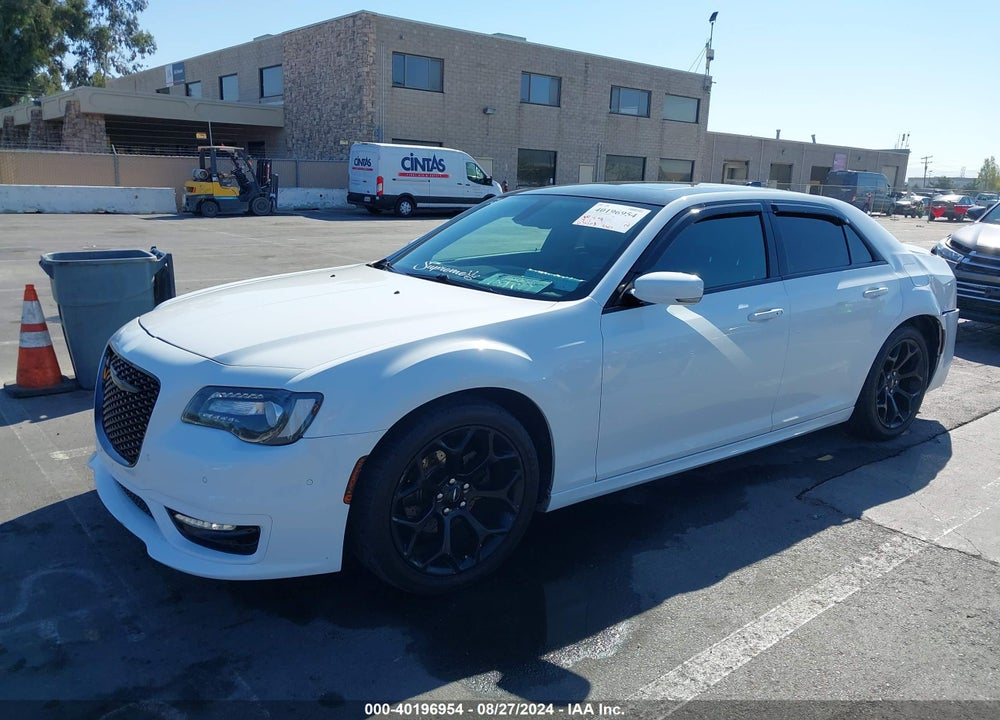 2018 CHRYSLER 300 300S VIN: 2C3CCABG7JH261390