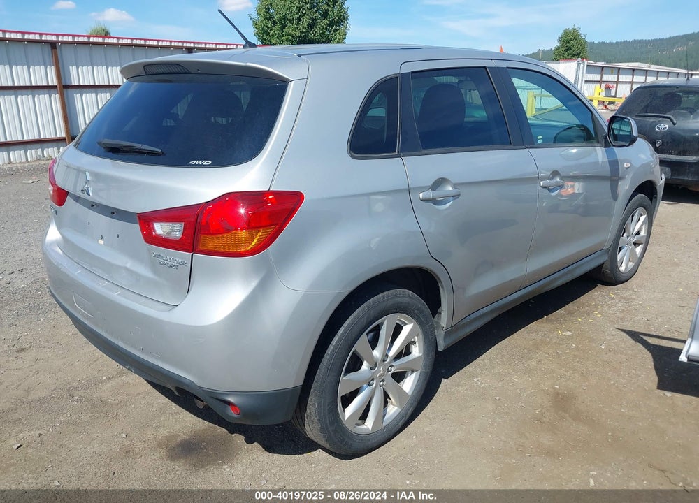 2015 MITSUBISHI OUTLANDER SPORT ES VIN: 4A4AR3AUXFE046680