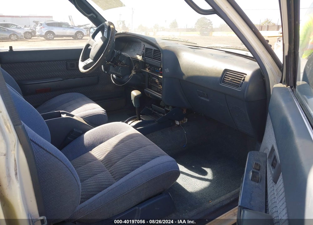 1993 TOYOTA 4RUNNER VN29 SR5 VIN: JT3VN29V4P0017383