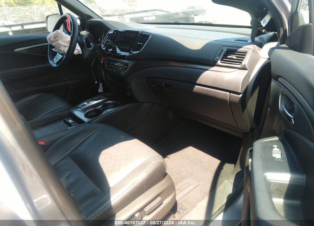 2021 HONDA PASSPORT 2WD EX-L VIN: 5FNYF7H54MB013349